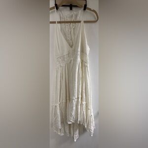 Elegant White Lace Dress